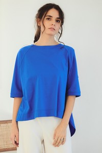 Tuck Wide Dolman Sleeve Cut And Sewn