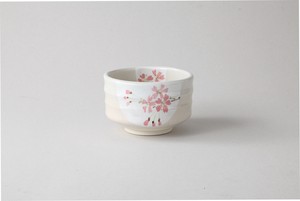 桜半月茶碗
