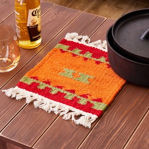 【キャンプで映える】手織りウールのキリム 鍋敷き 約20×20cm 「アンシュ」 オレンジ