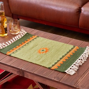 【キャンプで映える】手織りウールのキリム テーブルマット 約32×45cm 「アンシュ」 グリーン