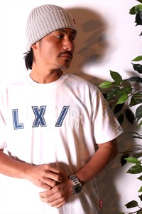 【ユニセックス】【LUXE/R】異素材ワッペン貼り付けTシャツ（RMS）