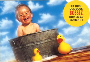 ポストカード カラー写真 ダイカットタイプ 定形外 入浴中の赤ちゃん