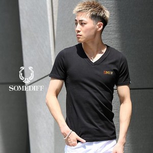 【SALE】ラインストーンロゴVネック半袖Tシャツ／SOMEDIFF