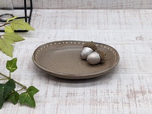 小皿 小付 和陶器 和モダン /楕円小皿　あずきマット