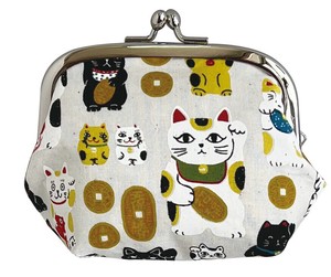 Pouche Beckoning-cat Gamaguchi
