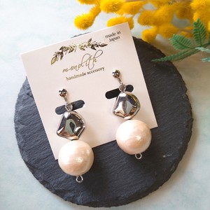 Clip-On Earring Silver Post Pearl Cotton
