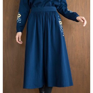 【フェアトレード】手織りオーガニックコットンフラワー手刺繍フレアスカート