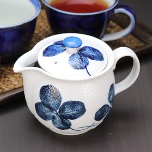 Hasami ware Japanese Tea Pot Clover