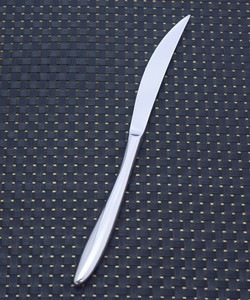 【燕三条】【日本製】XM-7(18-8) アルビ テーブルナイフ(共柄) 波刃