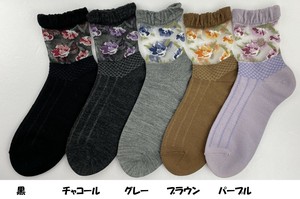 再販　2024秋冬厳選【奈良産】婦人テグスクルー　カシミヤ混　消臭加工糸　大花