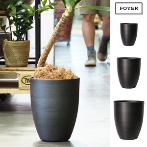 Pot/Planter black