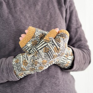 Arm Warmers Gift Gloves Knickknacks Ladies' Made in Japan
