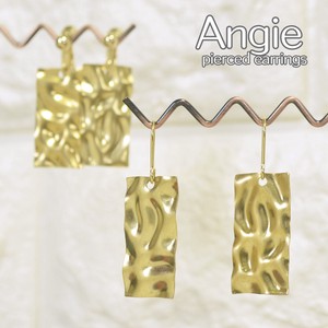 【Angie】 無垢真鍮 スクラップクロス ゴールド ピアス／イヤリング 4タイプ。