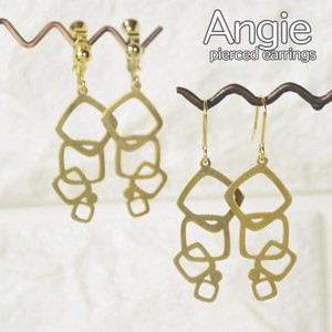 【Angie】 無垢真鍮  フォーキューブコロコロ ゴールド ピアス／イヤリング 4タイプ。