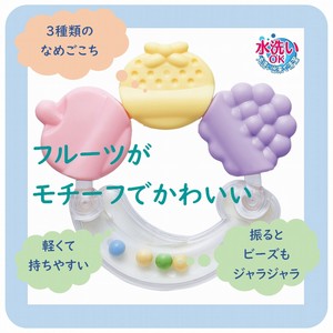 大人気商品！なめなめフルーツ【ベビー】【ガラガラおもちゃ】【知育玩具】