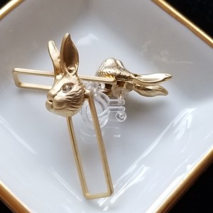 Clip-On Earring Gold Post Animals Rabbit