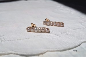Pierced Earrings Gold Post Pearls/Moon Stone Pearl Pink