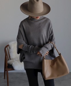Sweater/Knitwear Dolman Sleeve with Arm Warmer