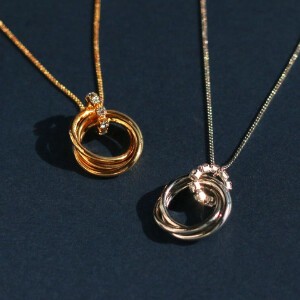 Gold Chain Necklace Pendant Bird Rings Jewelry Made in Japan