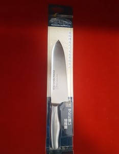 Seki Sanbonsugi Knife All-metal Sho-Santoku 140mm