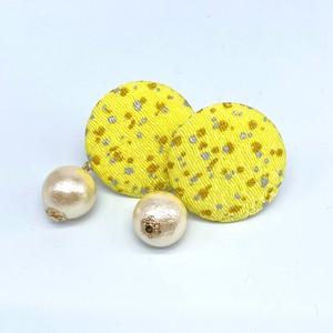 Knob Walnuts Button Earring 2
