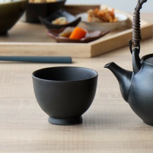 仙茶 黒マット 湯呑 コップ カップ 約150ml 陶器 利左エ門 [日本製/有田焼/茶器]