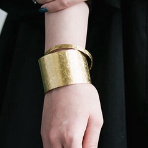 Gold Bracelet Bangle 4cm Made in Japan
