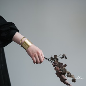 Gold Bracelet Bangle 4cm Made in Japan