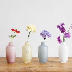 （高さ14cm）ミルキーガラス フラワーベース スリム（4色）／花瓶 パステル 卓上