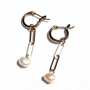 Pierced Earringss Made in Japan
