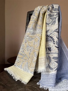 Shawl Floral Pattern