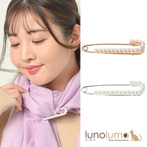 Brooch Pearl sliver Ladies Stole