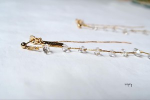 Pierced Earrings Gold Post Crystal