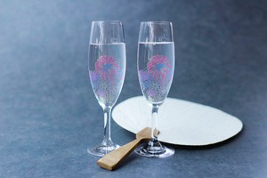 Wine Glass Changes with temperature Made in Japan