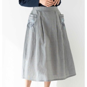 【フェアトレード】手織りブルーベル刺繍サイドポケットタックスカート