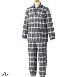 大きめボタンパジャマ