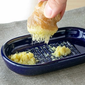 Banko ware Slicer