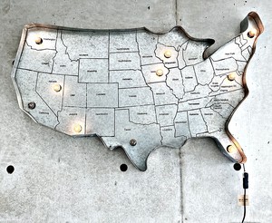 アメリカンマップ型　サインライト　電飾看板　州地図　壁掛け式　アメリカン雑貨