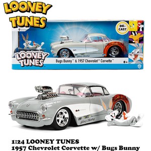 1:24 LOONEY TUNES 1957 CHEVY CORVETTE w/ BUGS BUNNY【ルーニーチューンズ】ミニカー