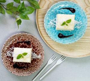 【有田焼】花詰め彫 色釉銘々皿 日本製 ケーキ皿 取皿 盛皿 菓子皿 盛り付け フラット