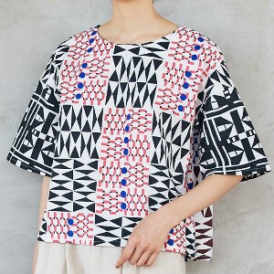 Button Shirt/Blouse Geometric Pattern