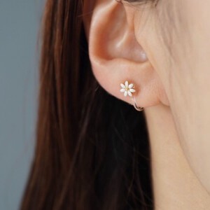 マーガレットノンホールピアス (pierced earrings)