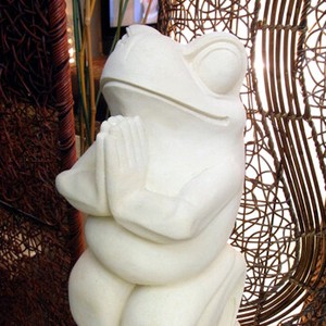 白いカエルの石像 パリマナン石 ストーンオブジェ 2体セット 玄関 アジアンリゾート