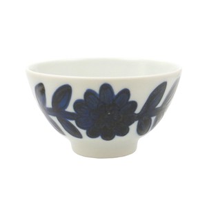 Hasami ware Rice Bowl Blue Daisy Casual Made in Japan