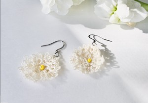 Pierced Earringss Flowers
