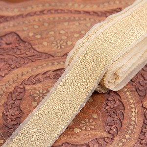 チロリアンテープ　メーター売 - 金糸が美しい　更紗模様のゴータ刺繍〔幅:約4.5cm〕 - 天の川