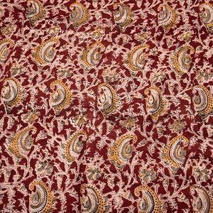 〔1m切り売り〕伝統息づく南インドから　昔ながらの木版染め更紗模様布〔約106cm〕 - 赤茶