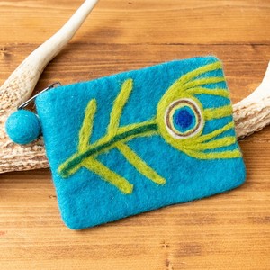 Pouch Peacock