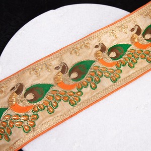 チロリアンテープ - ロール売 【極太幅9.8cm】 - 孔雀模様のゴータ刺繍