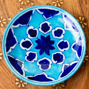 〔小皿 直径：13cm〕ブルーポッタリー ジャイプール陶器の円形飾り皿